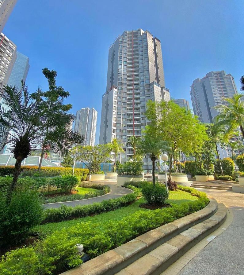 Apartemen Luxury Oasis Staycation In South